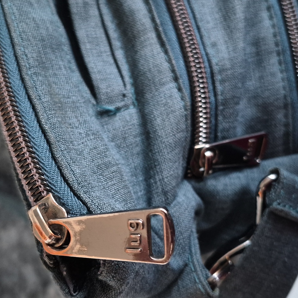 LUG Slider, Hobo Blue Quilted Crossbody Bag - Picture 5 of 11